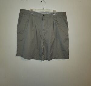 Farah Men's Charcoal Flat Front Shorts